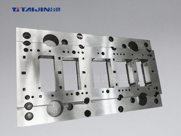 引线框架SOP-16L模板