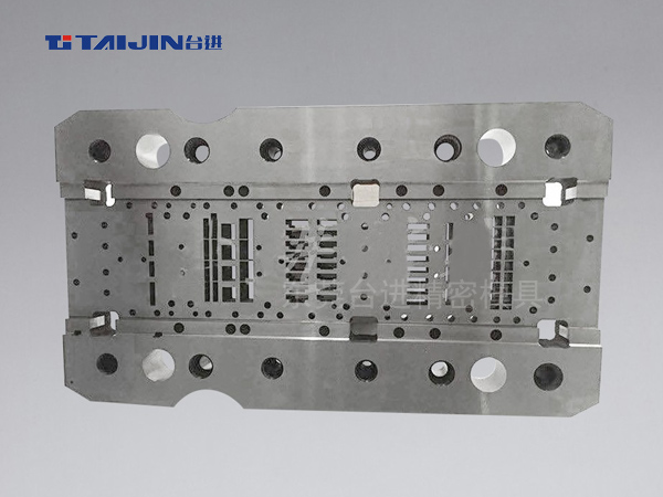 引线框架SOP-16L模板