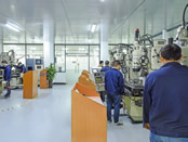 台进JG坐标磨加工车间