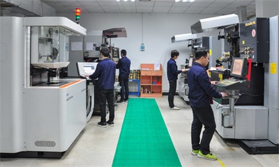中国模具行业五大发展势头 看好出口前景