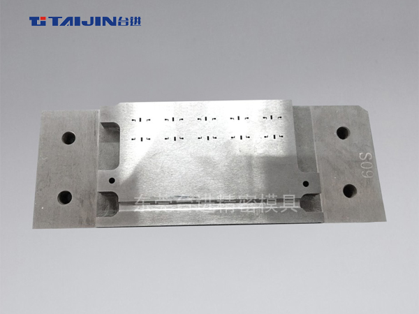 引线框架SOP-16...